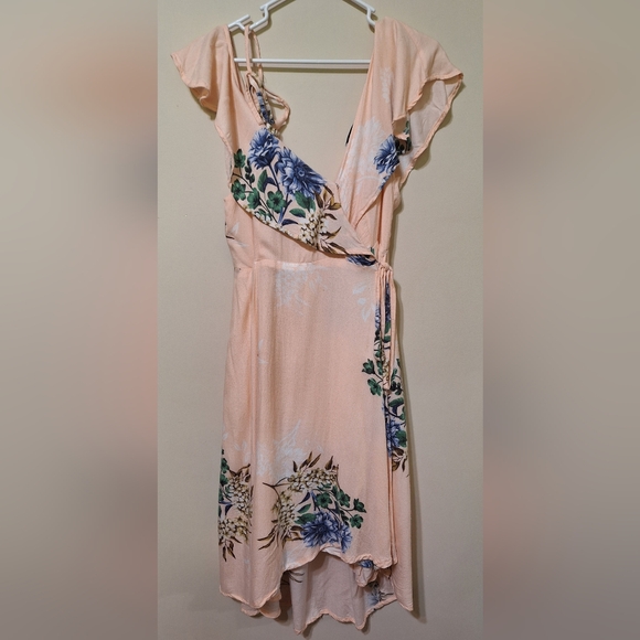 Dex Floral High-Low midi Wrap Dress medium pink v-neck ruffle - Picture 3 of 9
